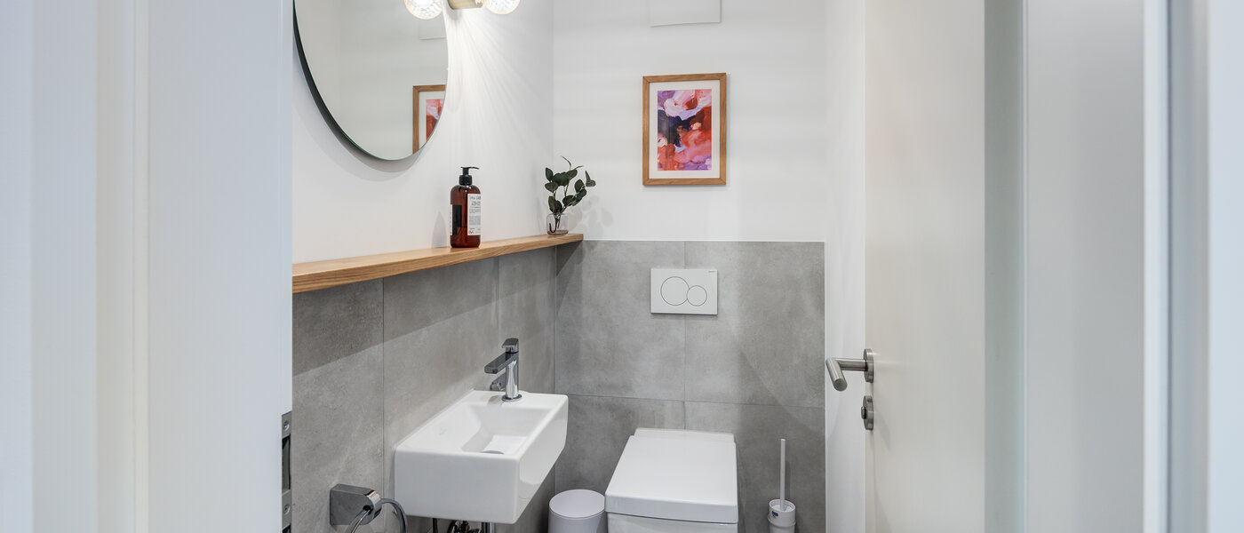 appartement style maisonnette München Pasing 01 deux toilettes 11136