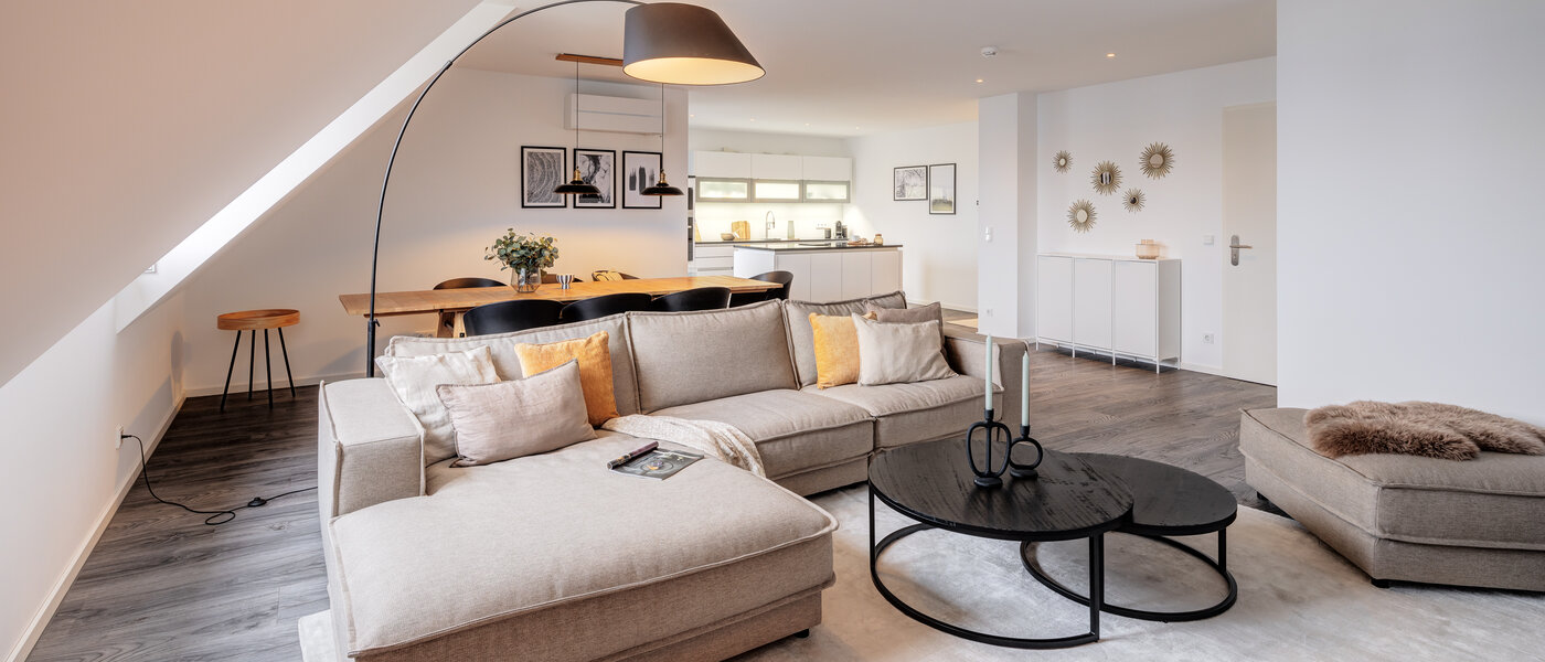 appartement style maisonnette München Pasing 03 pièce à vivre 11136