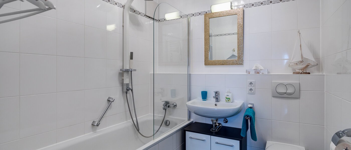 appartement München Bogenhausen 01 salle de bain 11173