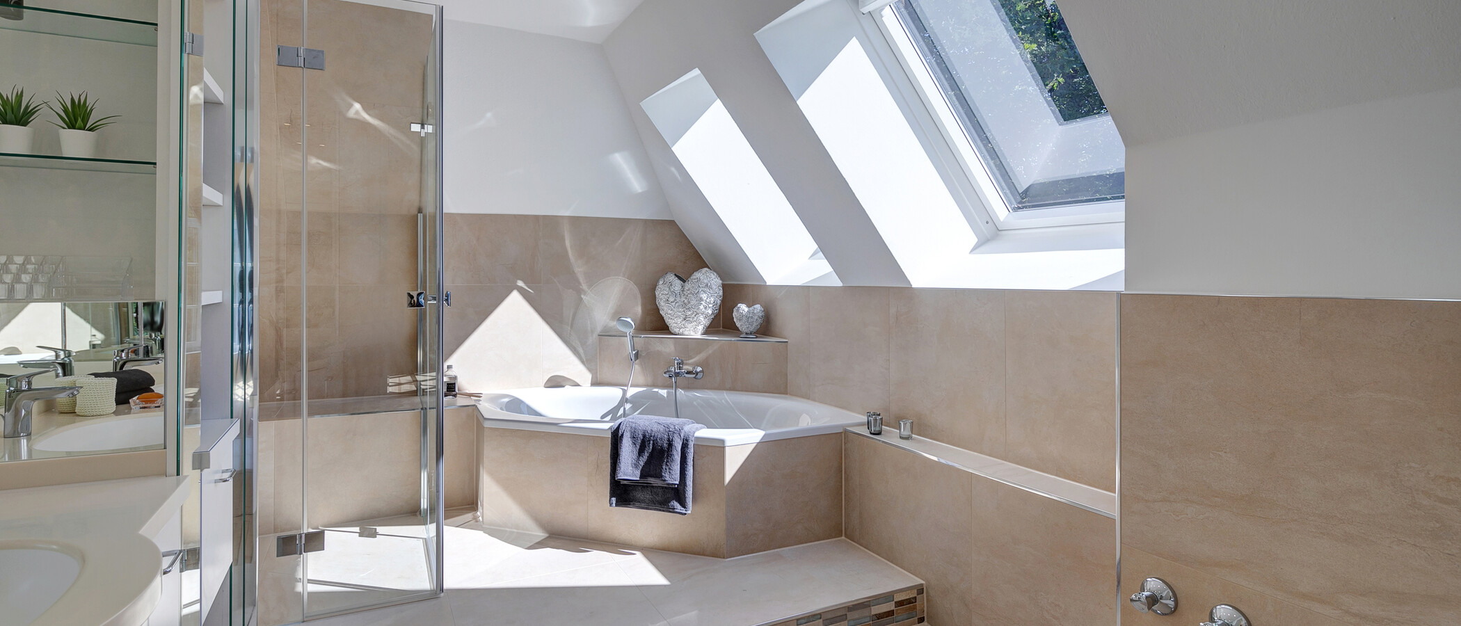 appartement avec terrasse sur le toit München Menterschwaige 01 salle de bain 11267