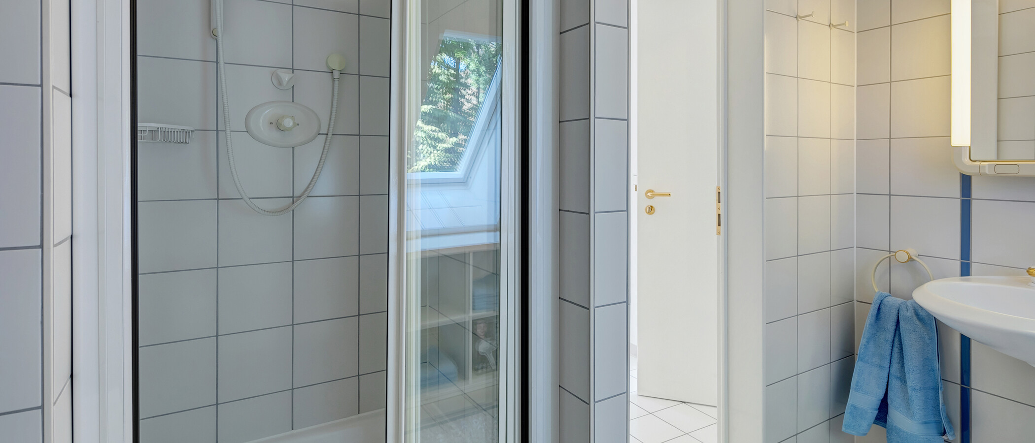 appartement avec terrasse sur le toit München Menterschwaige 04 2ème s. de bain 11267