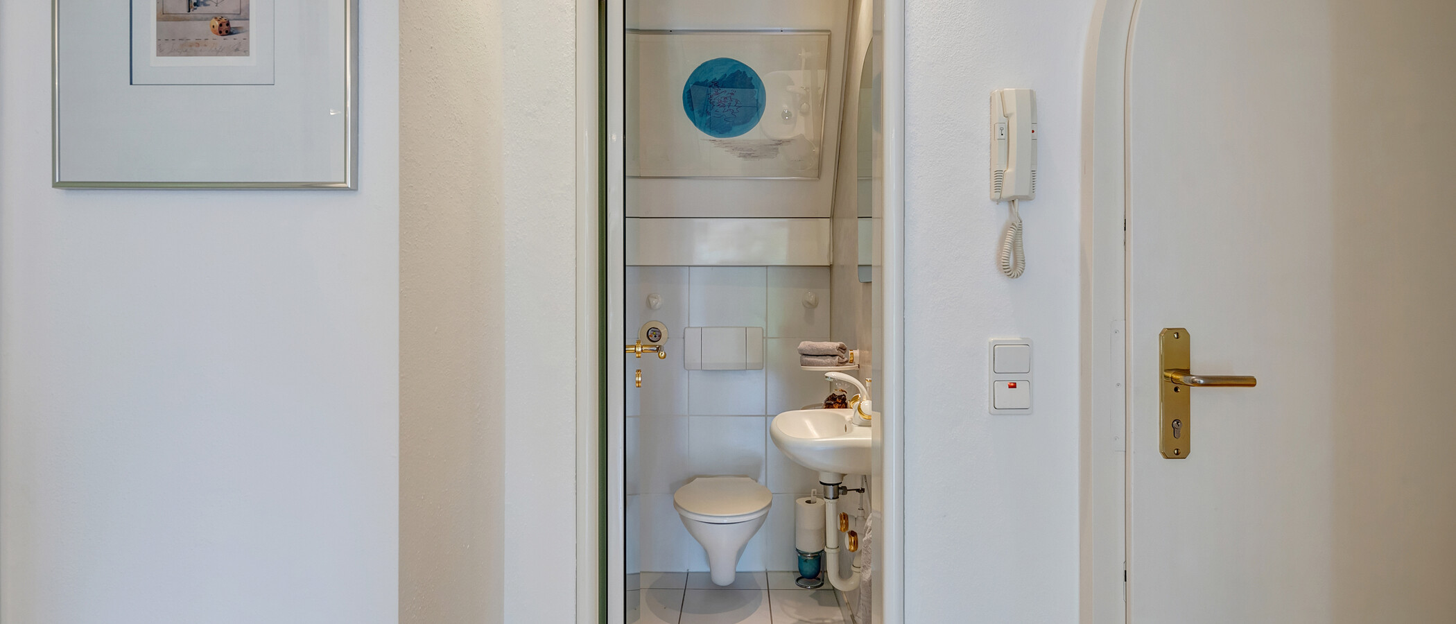appartement avec terrasse sur le toit München Menterschwaige 02 deux toilettes 11267