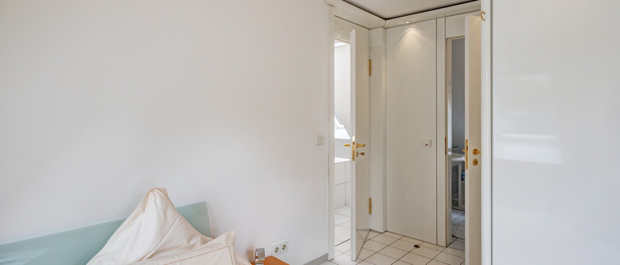 appartement avec terrasse sur le toit München Menterschwaige 04 2ième chambre 11267