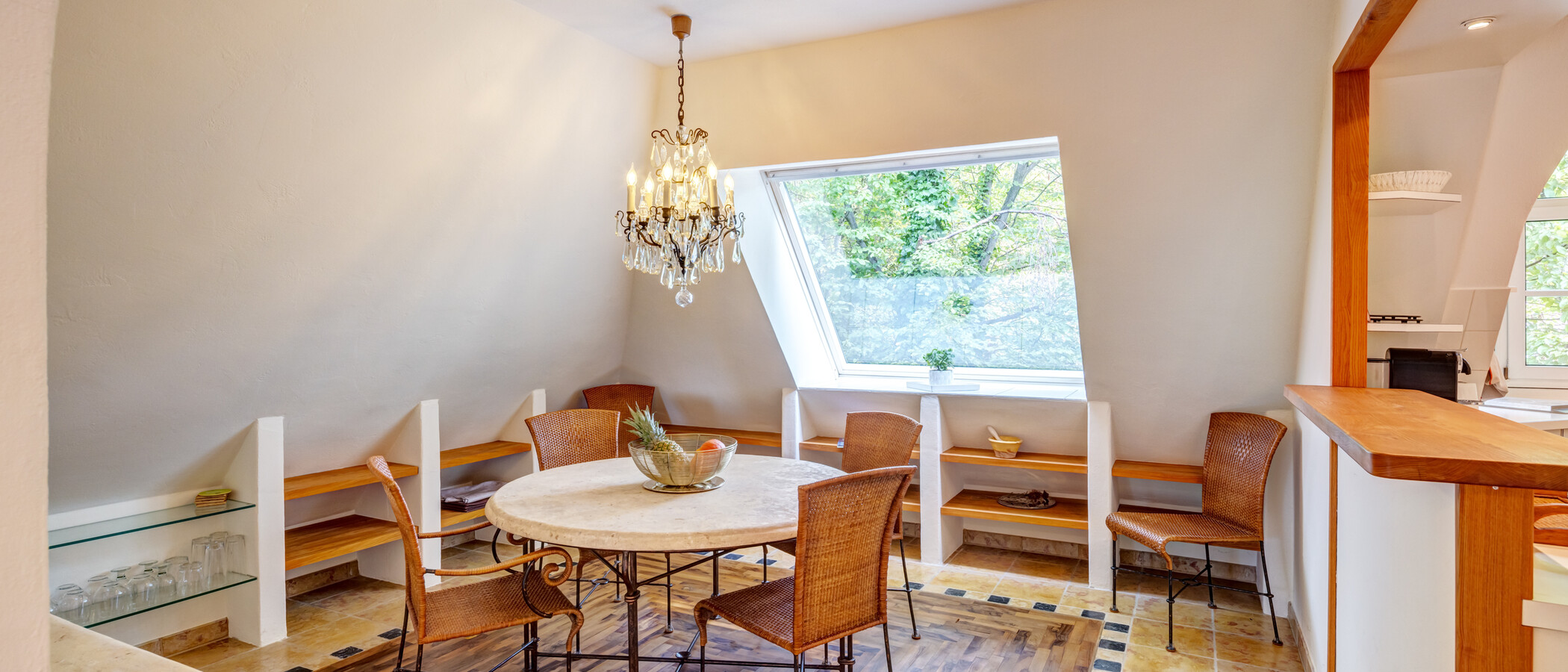 appartement avec terrasse sur le toit München Menterschwaige 01 salle à manger 11267