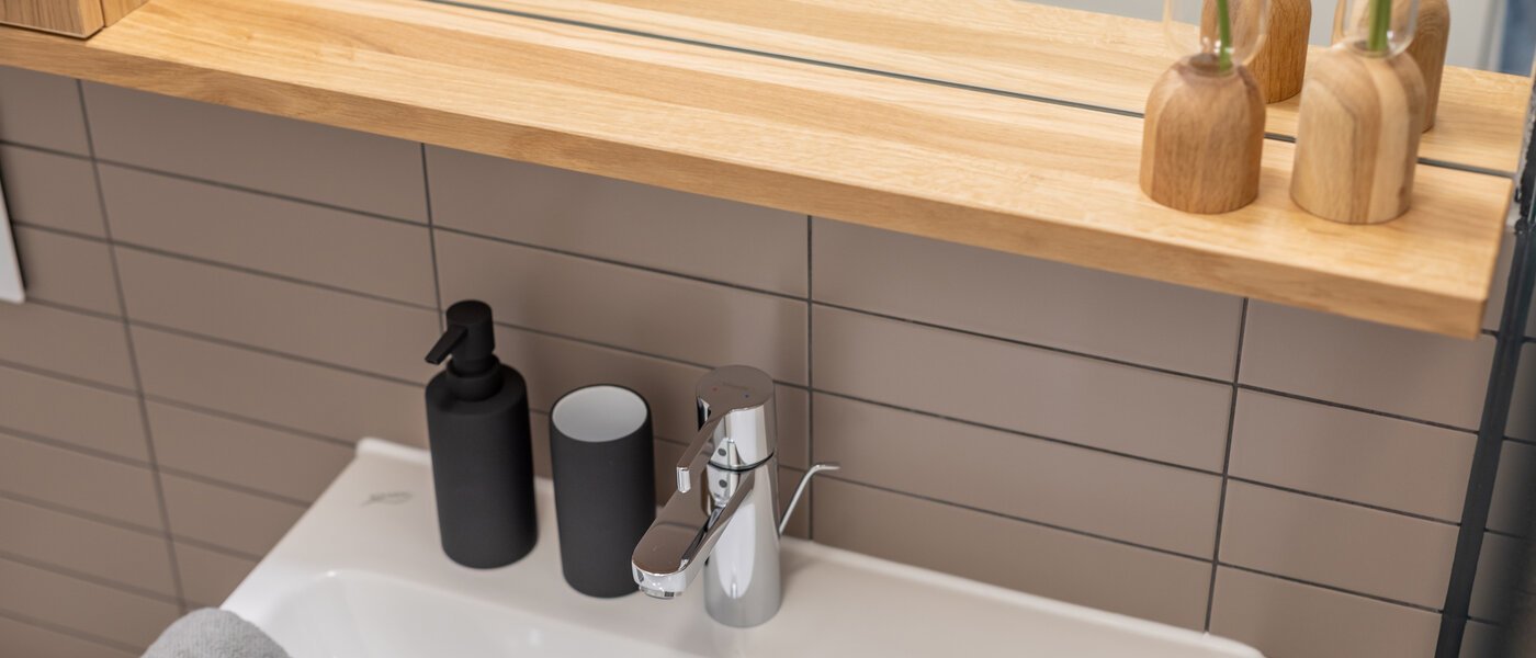 appartement style maisonnette avec mezzanine München Maxvorstadt 02 salle de bain 11294