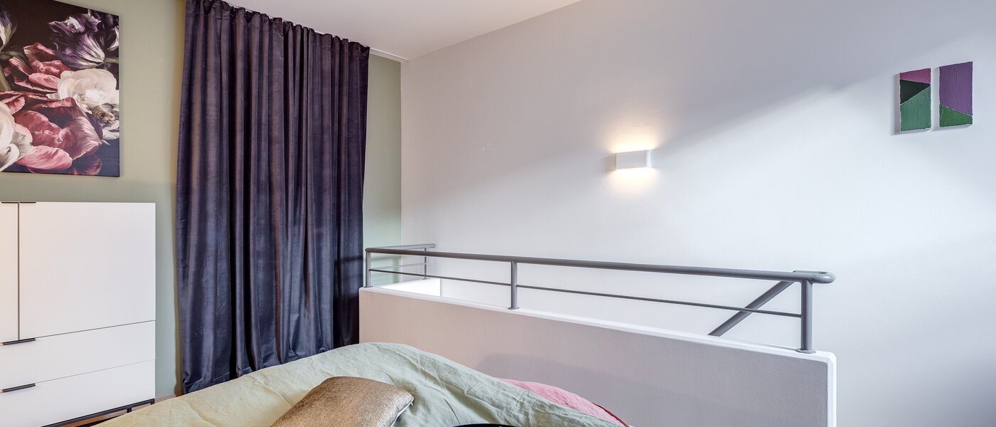 appartement style maisonnette avec mezzanine München Maxvorstadt 02 chambres 11294