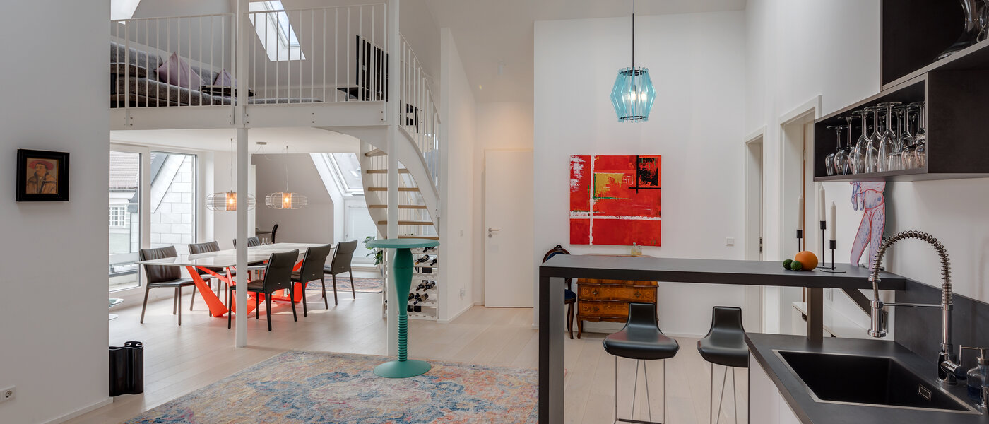 appartement avec terrasse sur le toit München Schwabing-West (rund um den Bonner Platz) 01 pièce à vivre 11304