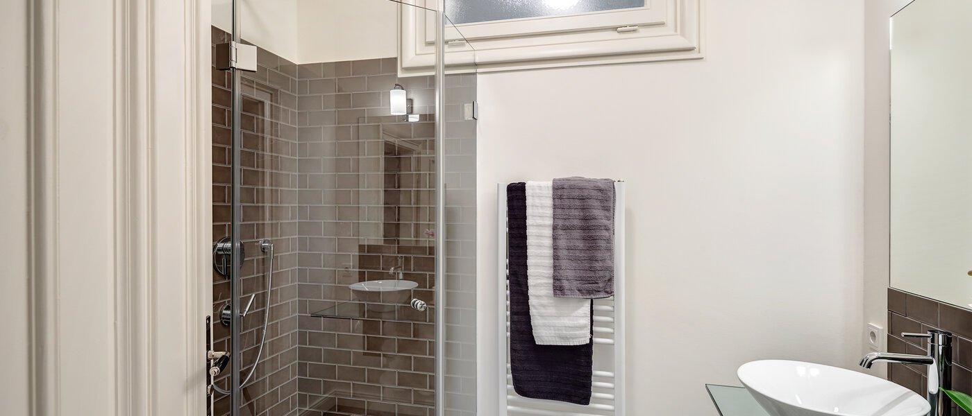 appartement München Glockenbachviertel 03 salle de bain 11352