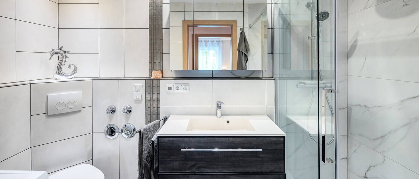 appartement München Milbertshofen 01 salle de bain 11446