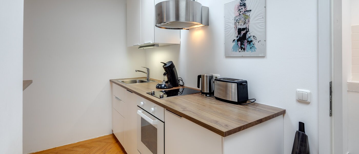 appartement sous les toits München Schwanthalerhöhe 02 cuisine 11507