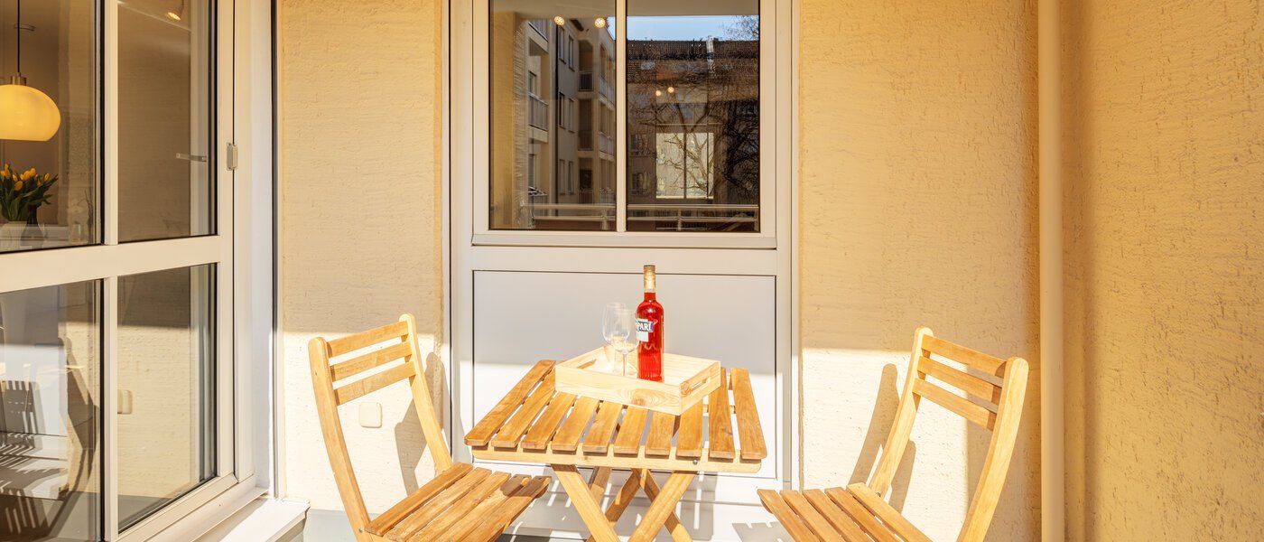 appartement München Schwabing-Nord (zw. Leopoldstraße & Englischen Garten) 02 balcon 11551