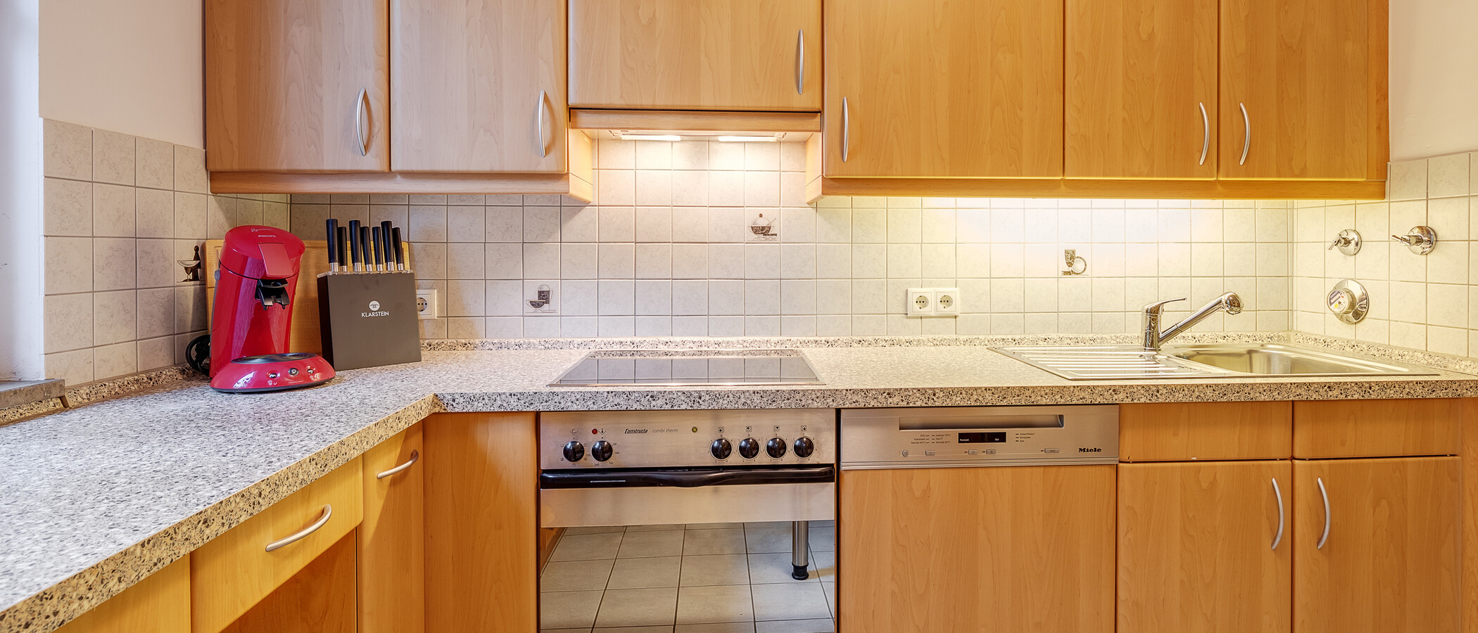 appartement München Oberföhring 02 cuisine 11585