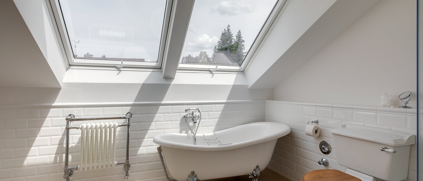 appartement sous les toits Feldafing Tutzing 01 salle de bain 11697