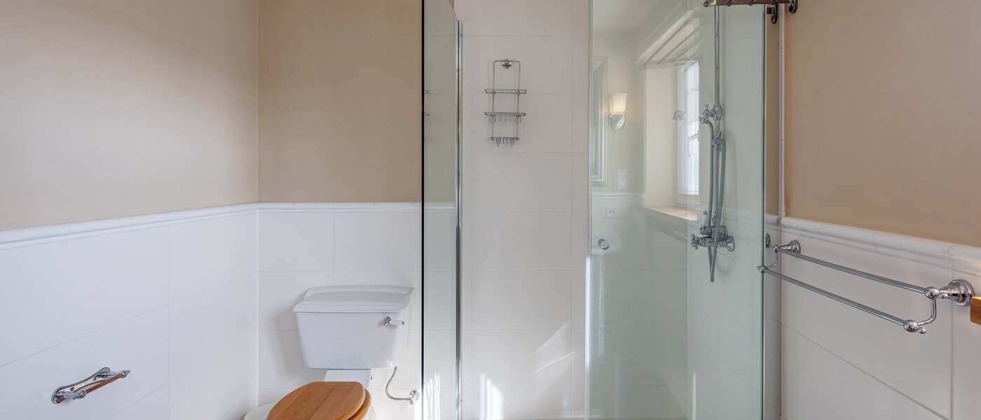 appartement avec jardin Feldafing 02 salle de bain 11698