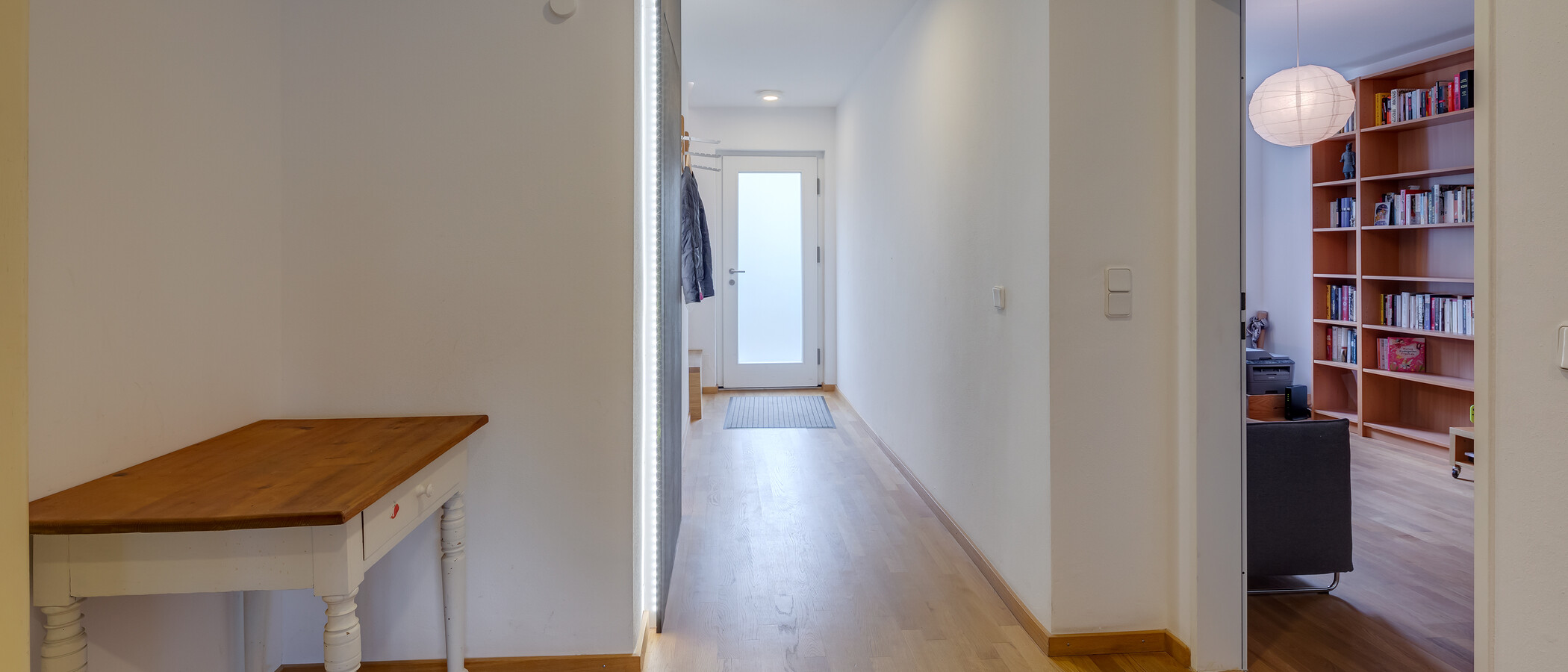 maison mitoyenne München Harlaching 01 entrée/couloir 11748