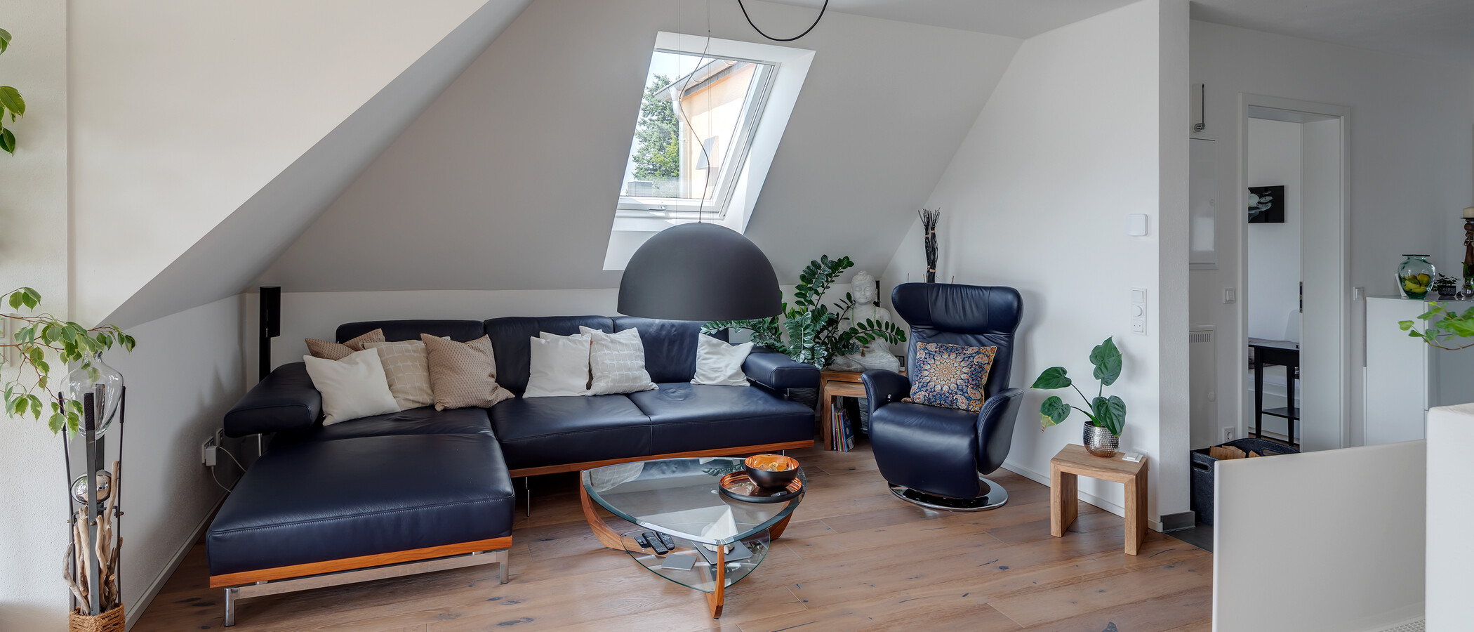 appartement sous les toits München Großhadern 02 pièce à vivre 11784