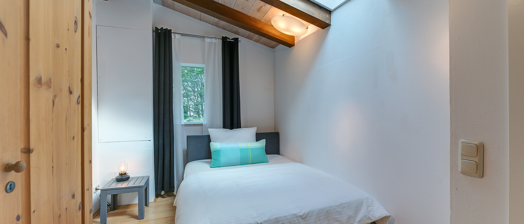 appartement style maisonnette München Westend 02 2ième chambre 11814