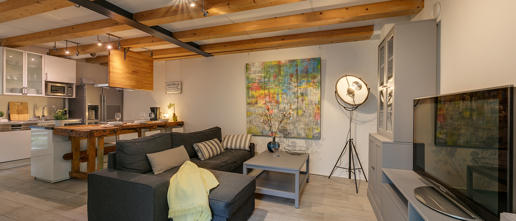 appartement style maisonnette München Westend 01 pièce à vivre 11814