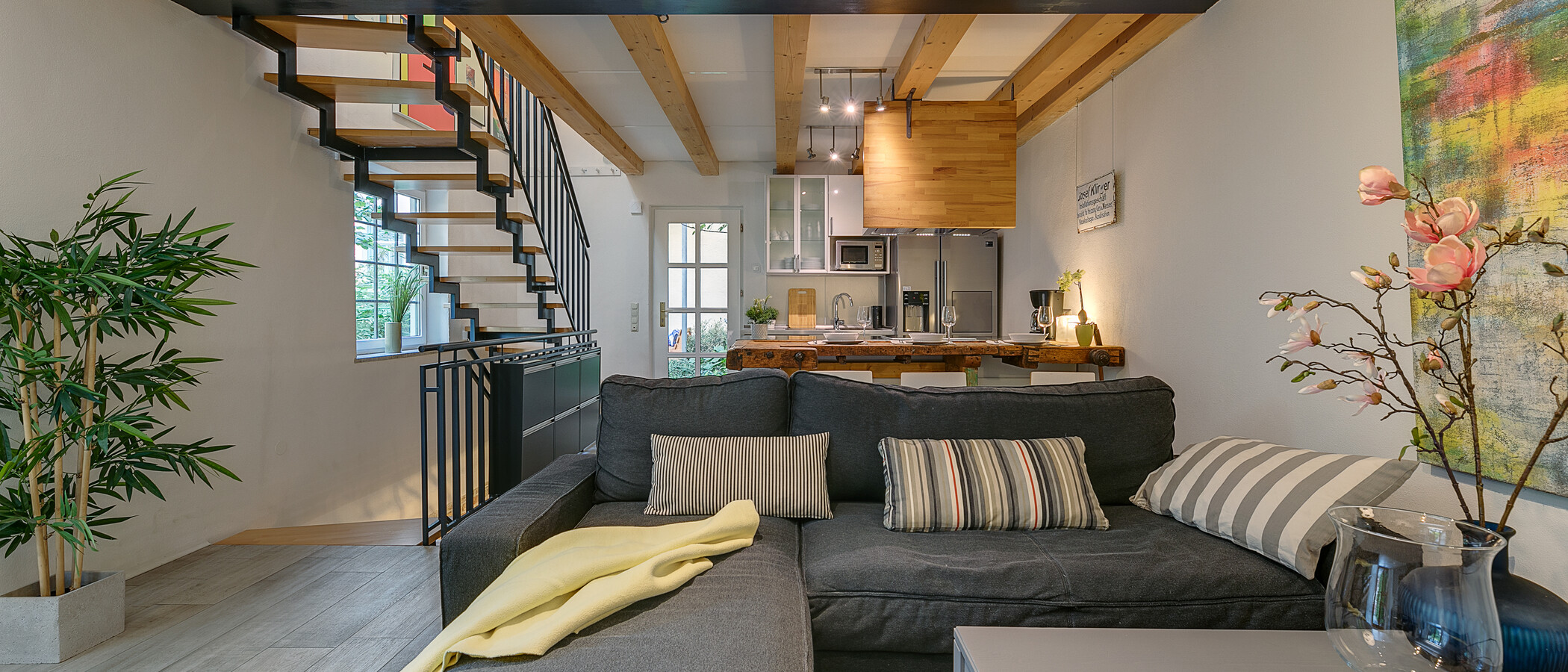 appartement style maisonnette München Westend 02 pièce à vivre 11814