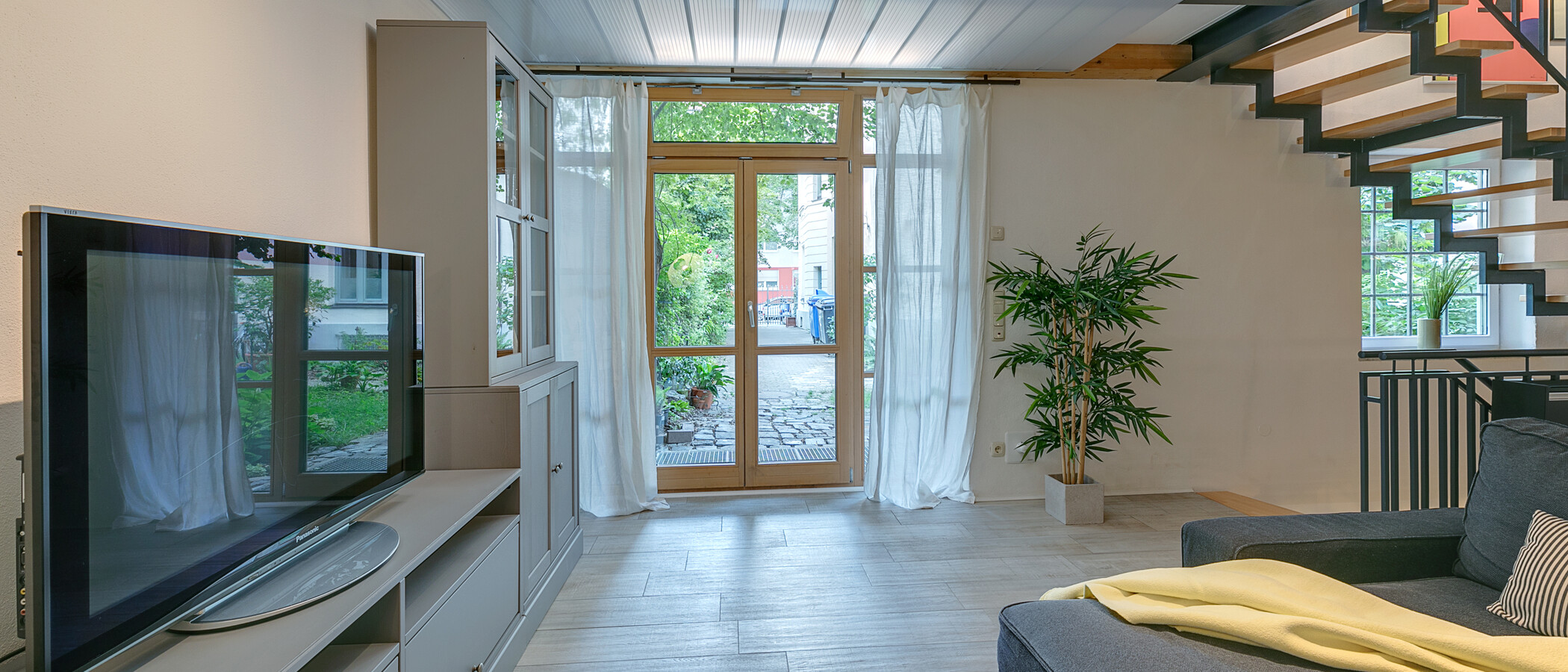 appartement style maisonnette München Westend 03 pièce à vivre 11814