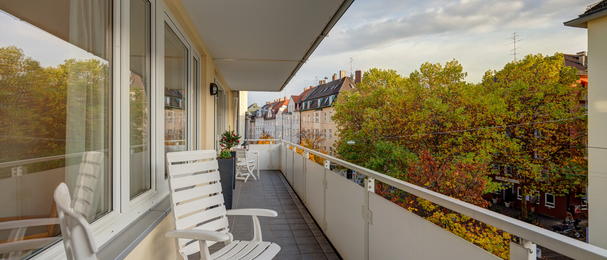 appartement München Schwabing (links der Leopoldstraße) 02 balcon 11895