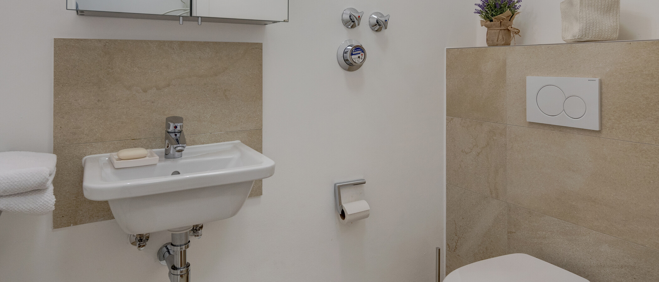 appartement München Schwabing (links der Leopoldstraße) 01 deux toilettes 11895