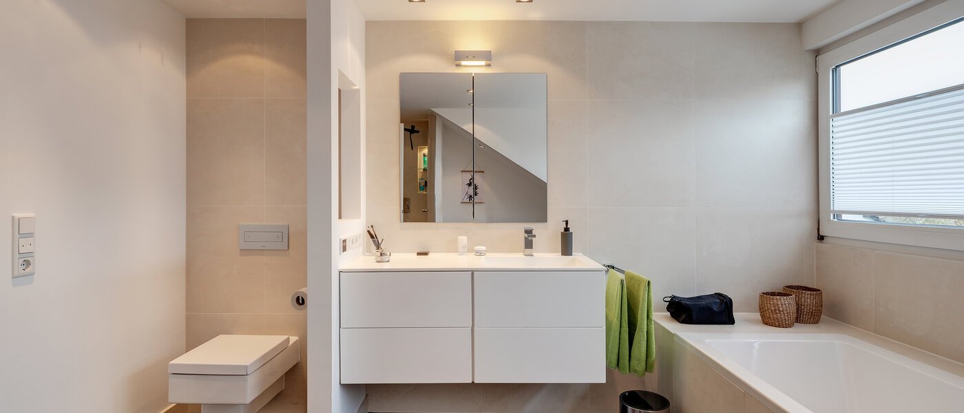 appartement sous les toits München Lerchenau 02 salle de bain 11948