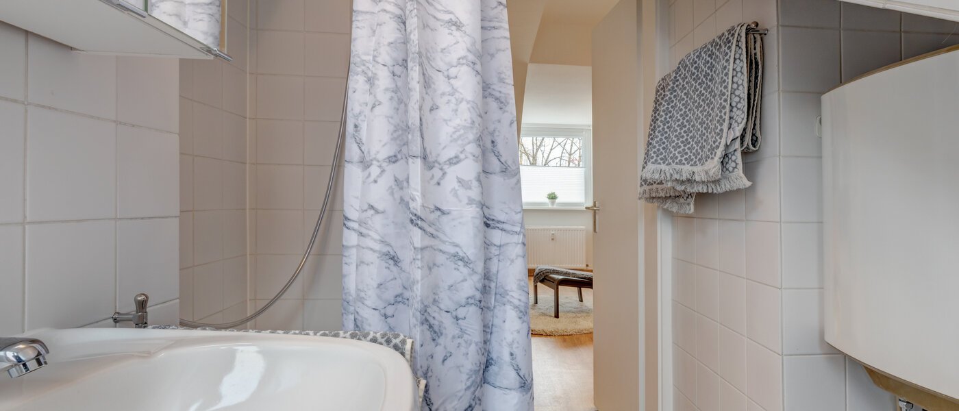 appartement sous les toits München Au 02 salle de bain 12102