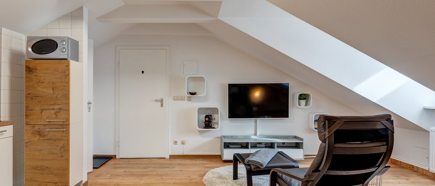 appartement sous les toits München Au 02 pièce à vivre 12102