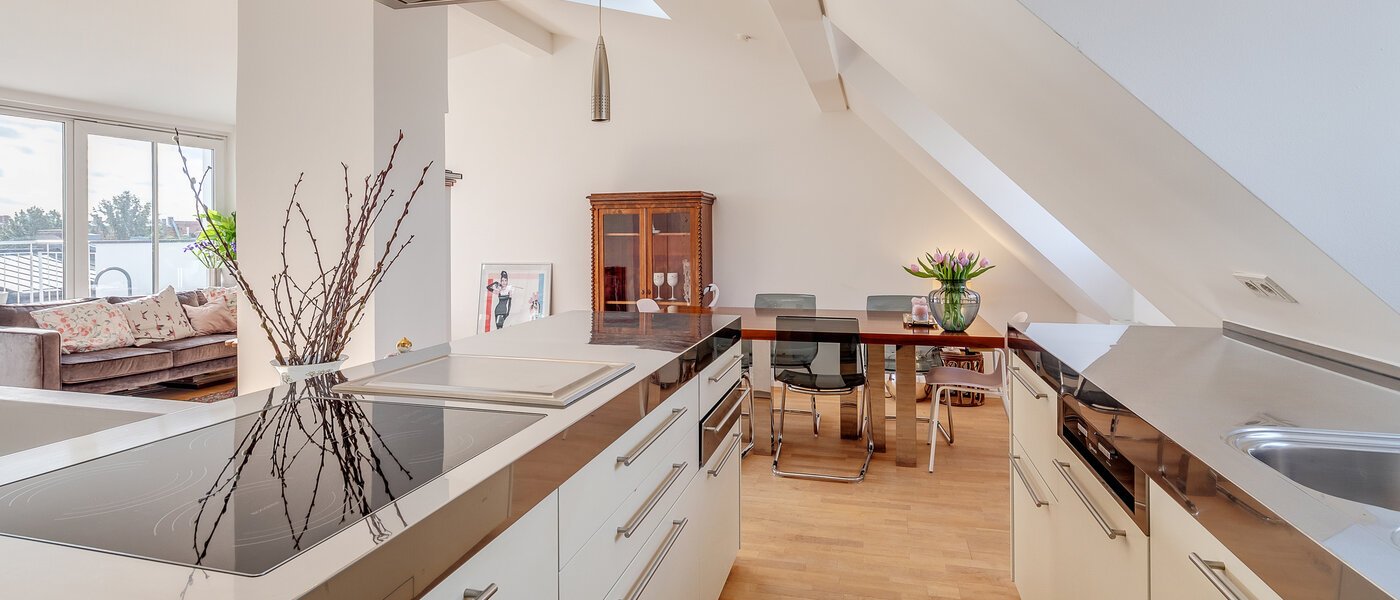 appartement style maisonnette München Ludwigsvorstadt 01 cuisine 12126