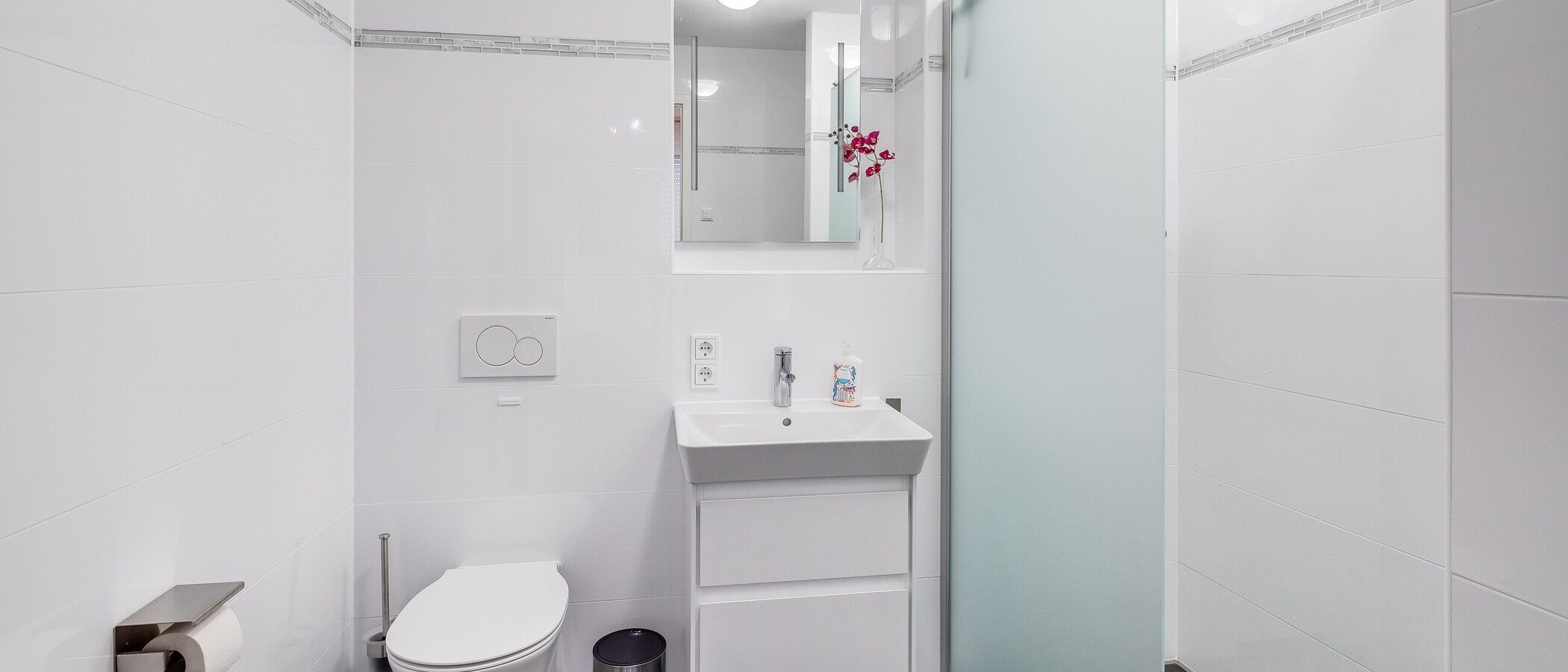 appartement München Aubing 01 1ère salle de bain 12136