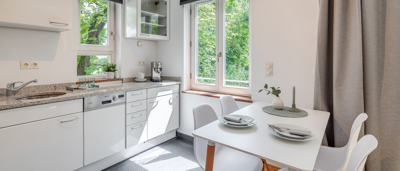 appartement München Schwabing 02 cuisine 12216