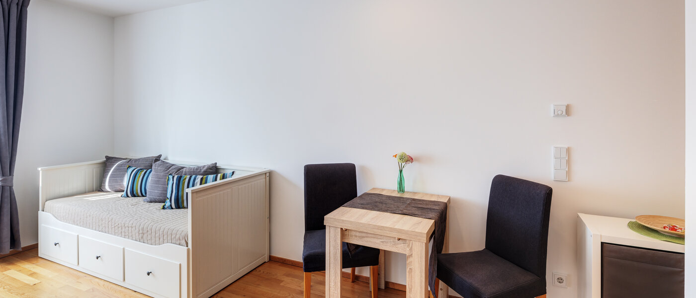 appartement München Moosach 02 pièce à vivre 12221