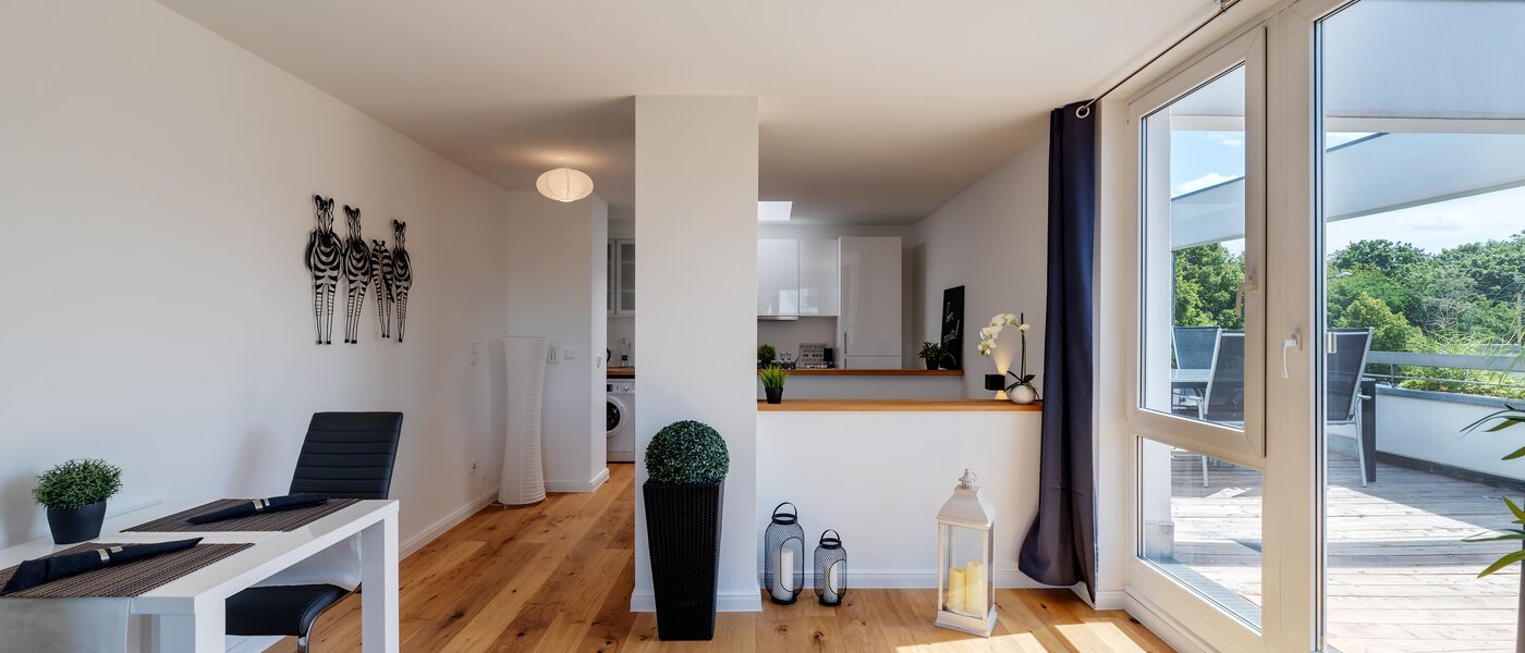 appartement style maisonnette München Moosach 02 pièce à vivre 12293