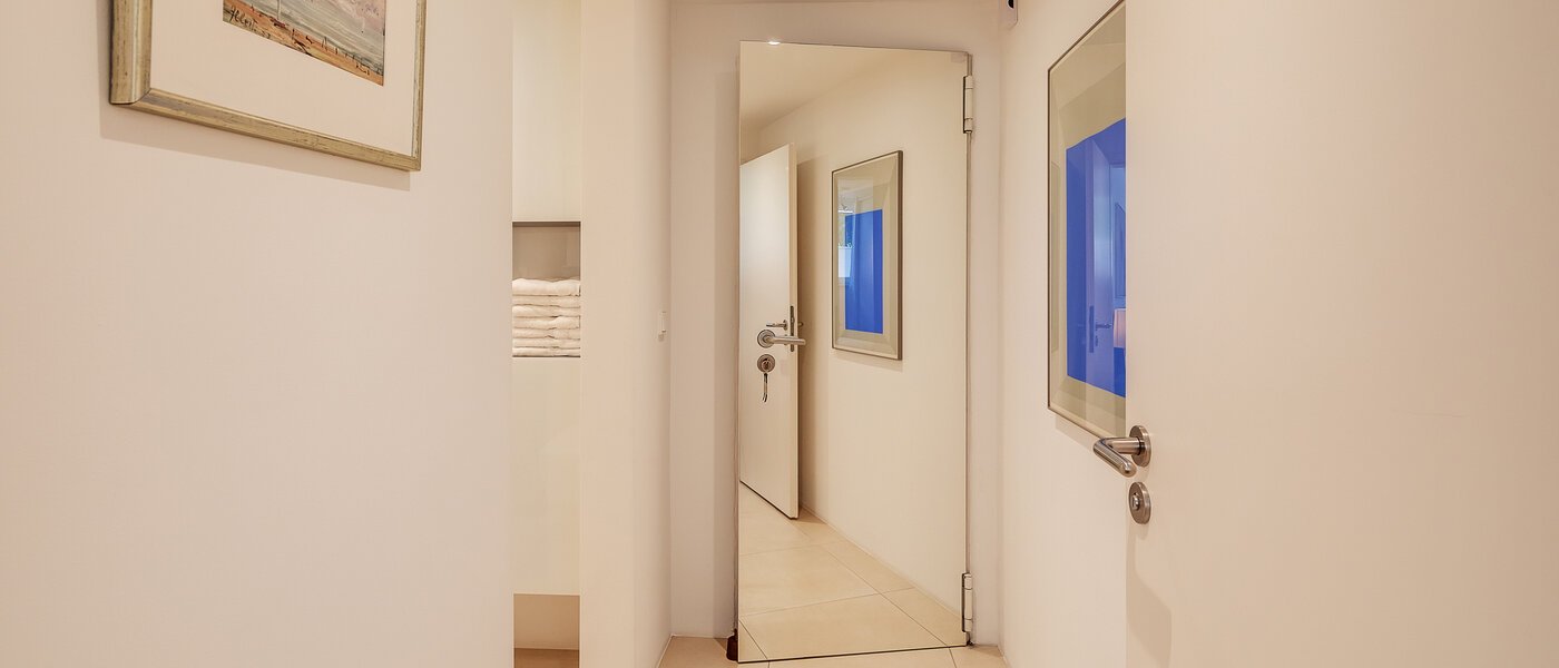 appartement style maisonnette München Cosimapark 02 entrée/couloir 12301