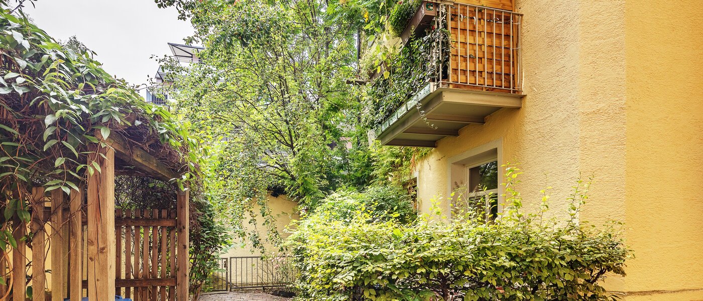 appartement style maisonnette München Maxvorstadt 01 cour intérieure 12304