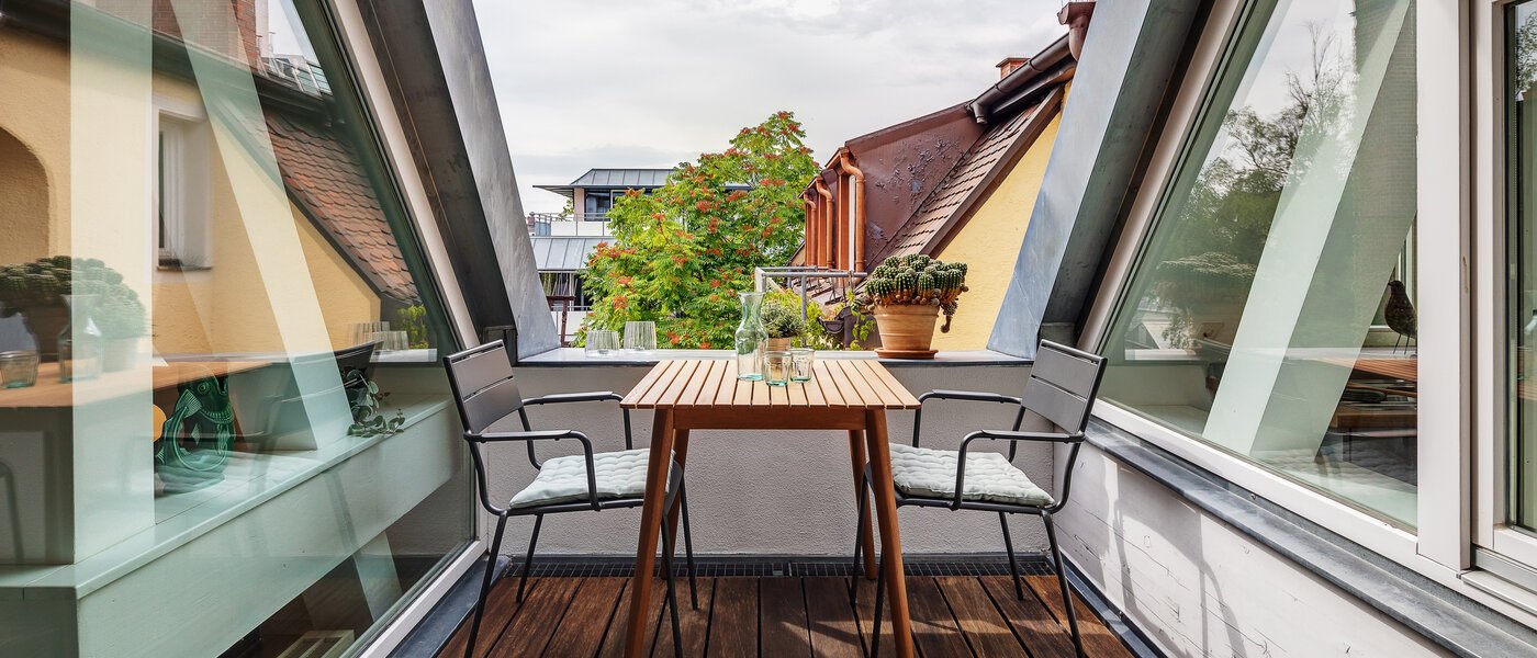 appartement style maisonnette München Maxvorstadt 01 terrasse sur le toit 12304