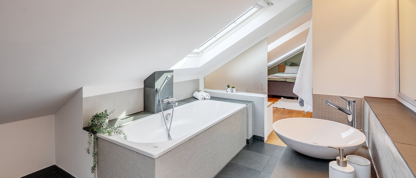 appartement style maisonnette München Maxvorstadt 01 1ère salle de bain 12304