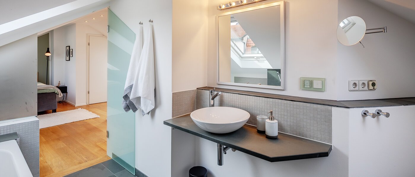 appartement style maisonnette München Maxvorstadt 02 1ère salle de bain 12304