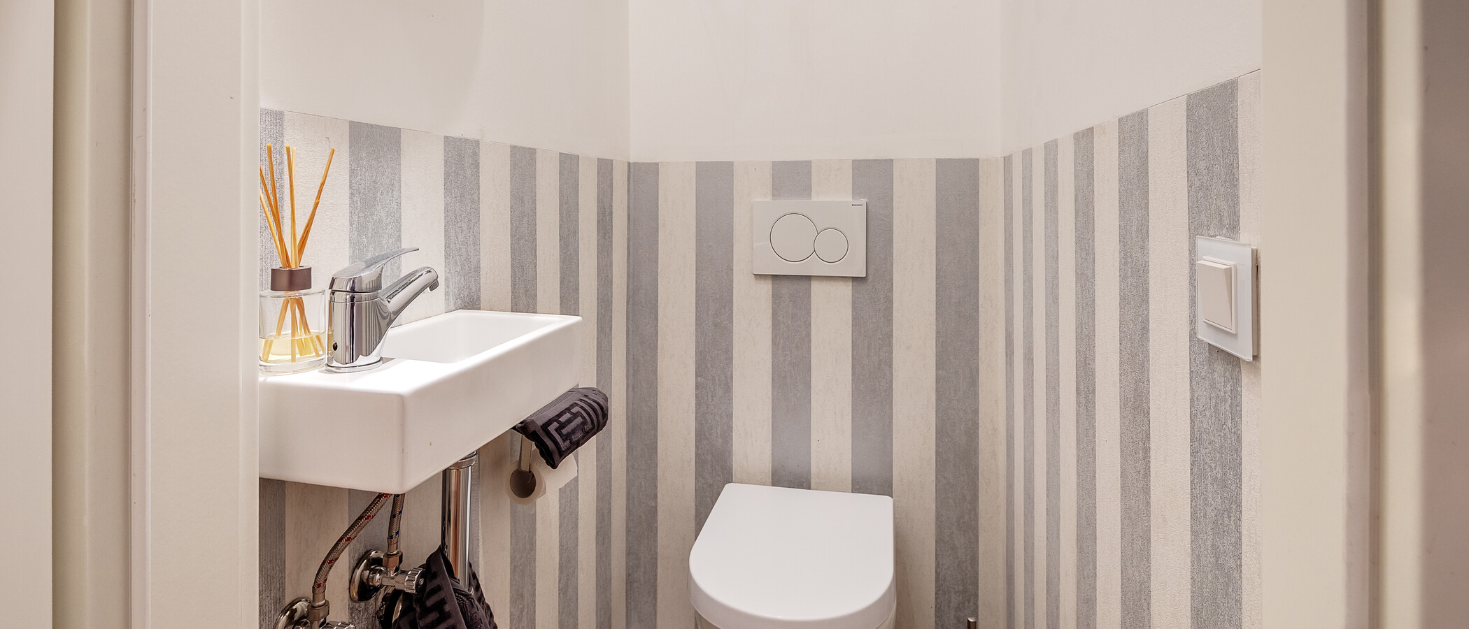 appartement München Schwabing 01 toilettes séparées 12306