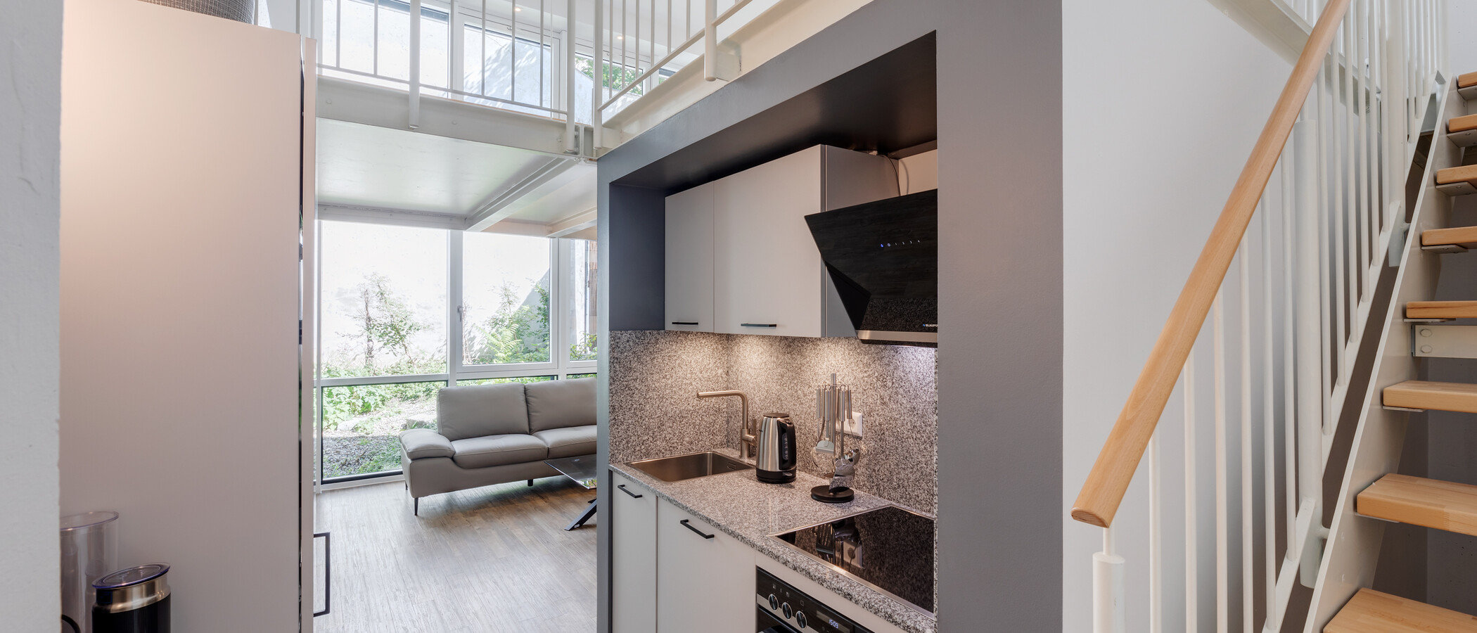 appartement avec mezzanine München Ludwigsvorstadt 01 cuisine 12314