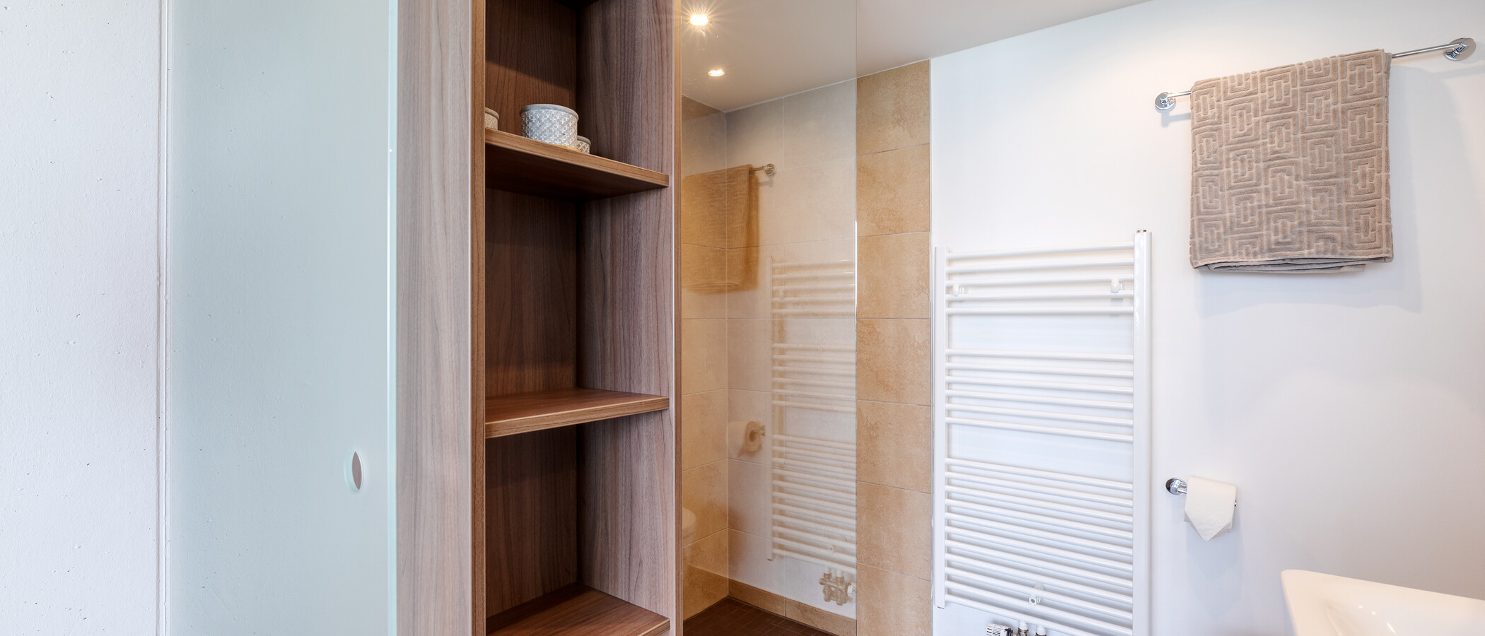appartement avec mezzanine München Ludwigsvorstadt 02 salle de bain 12314