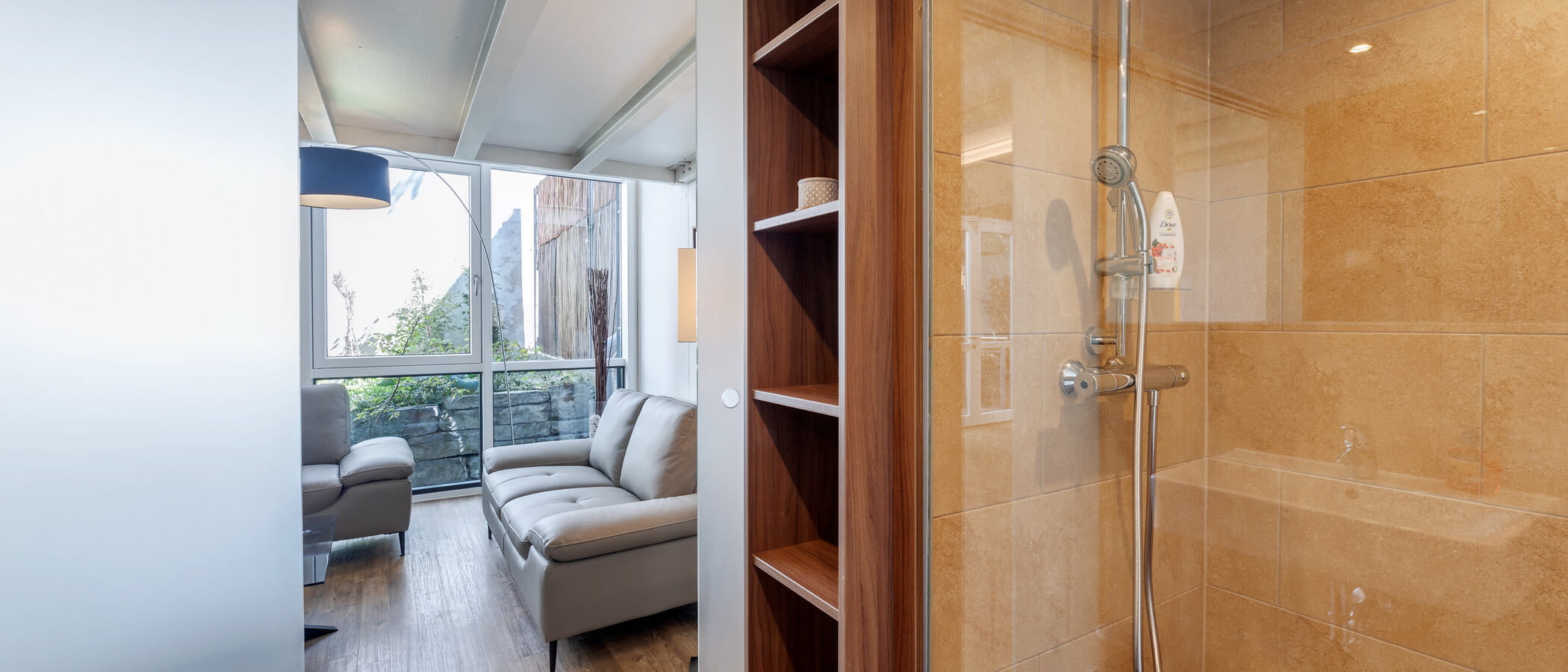 appartement avec mezzanine München Ludwigsvorstadt 03 salle de bain 12314