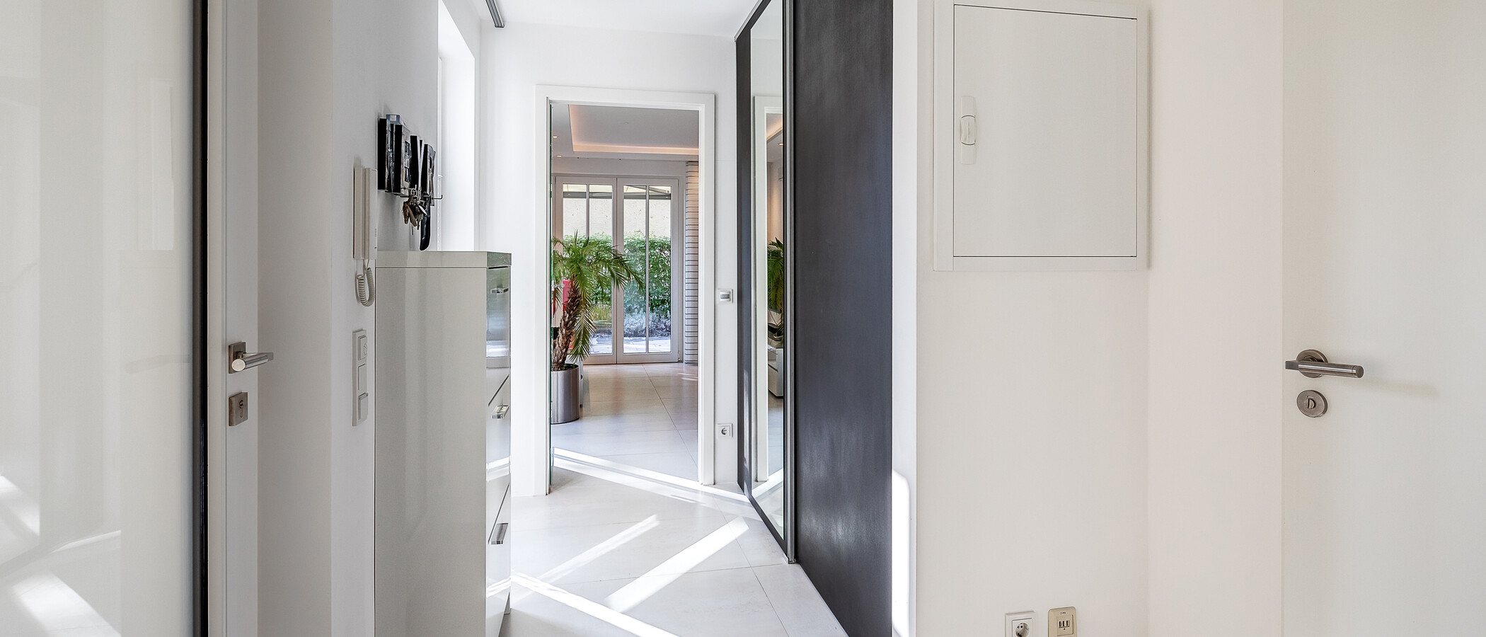 appartement avec jardin München Schwabing (rechts der Leopoldstraße) 02 entrée/couloir 12380