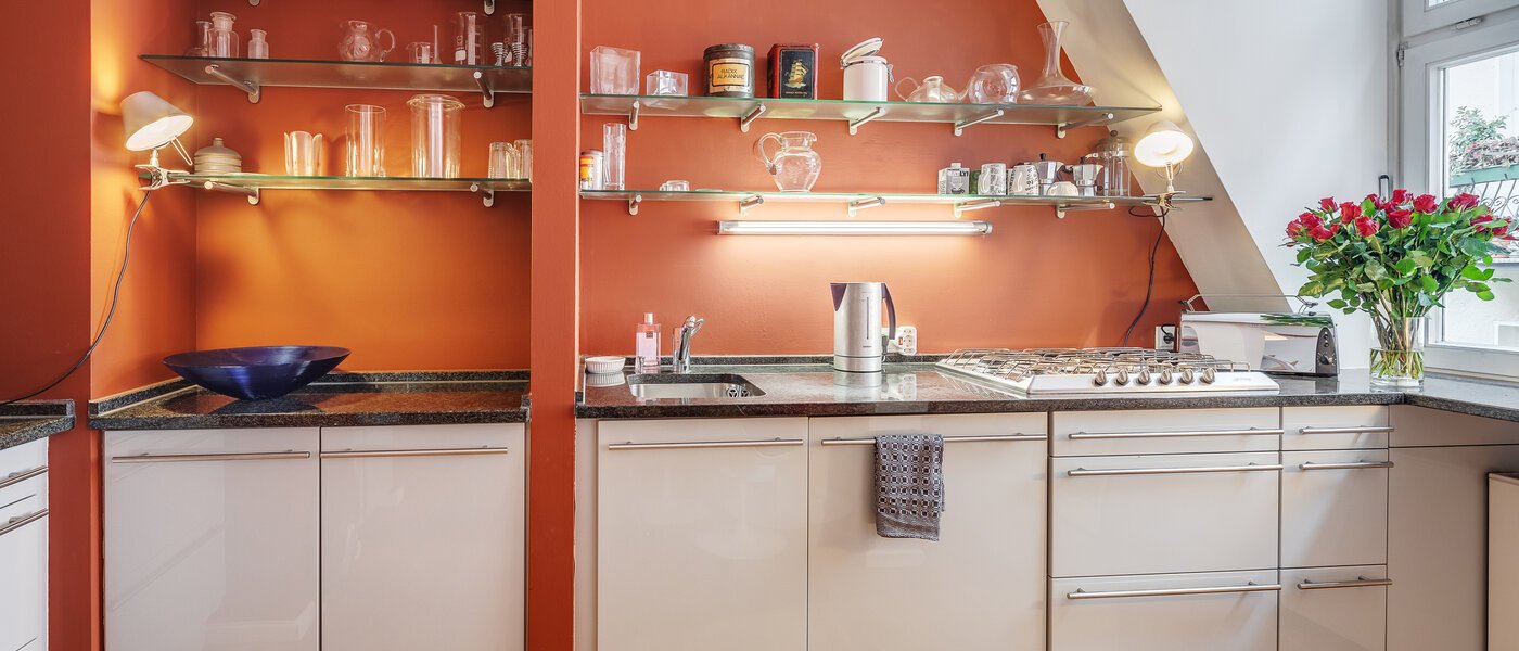 appartement style maisonnette München Gärtnerplatzviertel 02 cuisine 12440