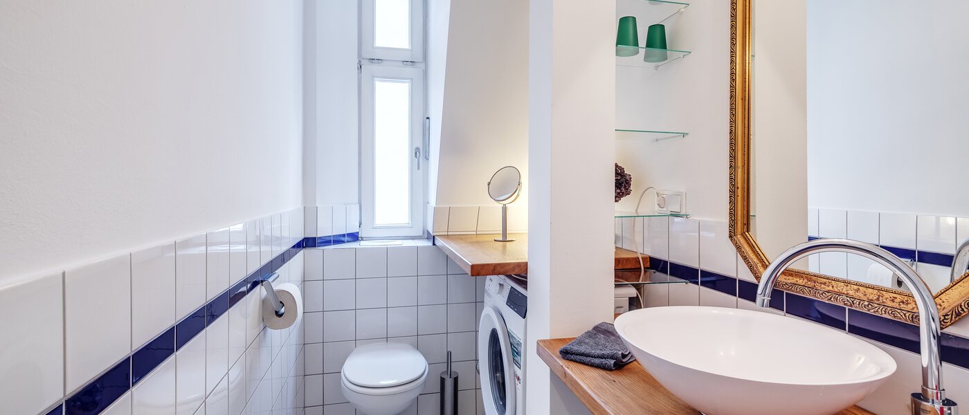 appartement style maisonnette München Gärtnerplatzviertel 02 salle de bain 12440