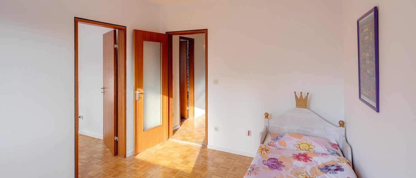 dernière maison de la rangée de maisons mitoyennes München Obersendling 03 ch. d´enfant 12456