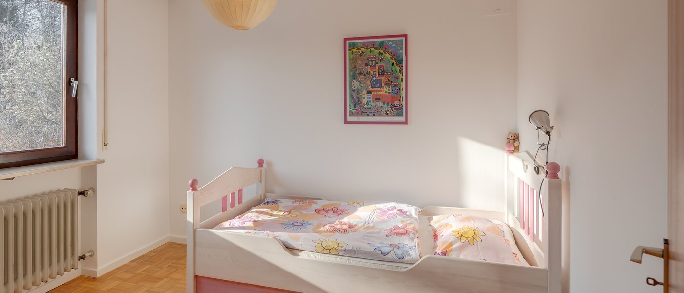 dernière maison de la rangée de maisons mitoyennes München Obersendling 01 2ème ch. d´enfant 12456