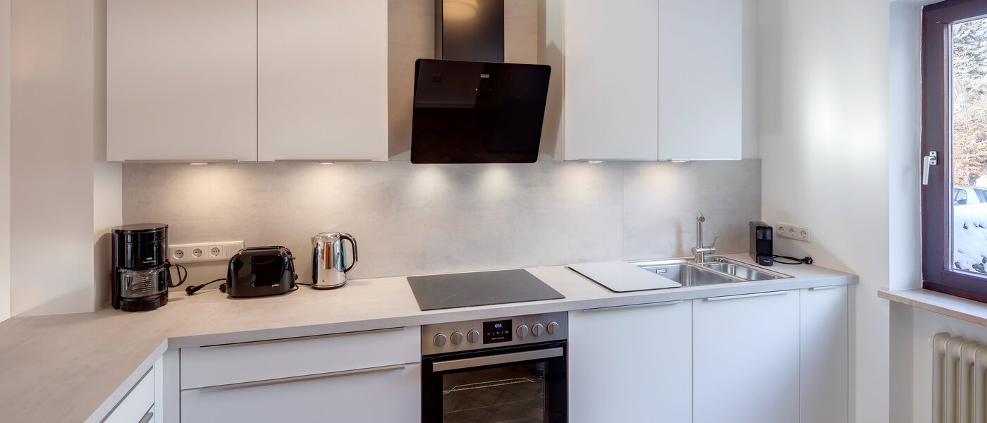 dernière maison de la rangée de maisons mitoyennes München Obersendling 01 cuisine 12456