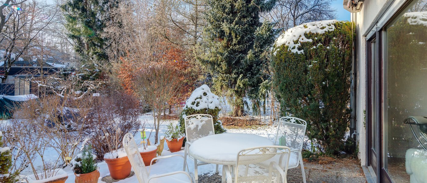 dernière maison de la rangée de maisons mitoyennes München Obersendling 01 terrasse 12456